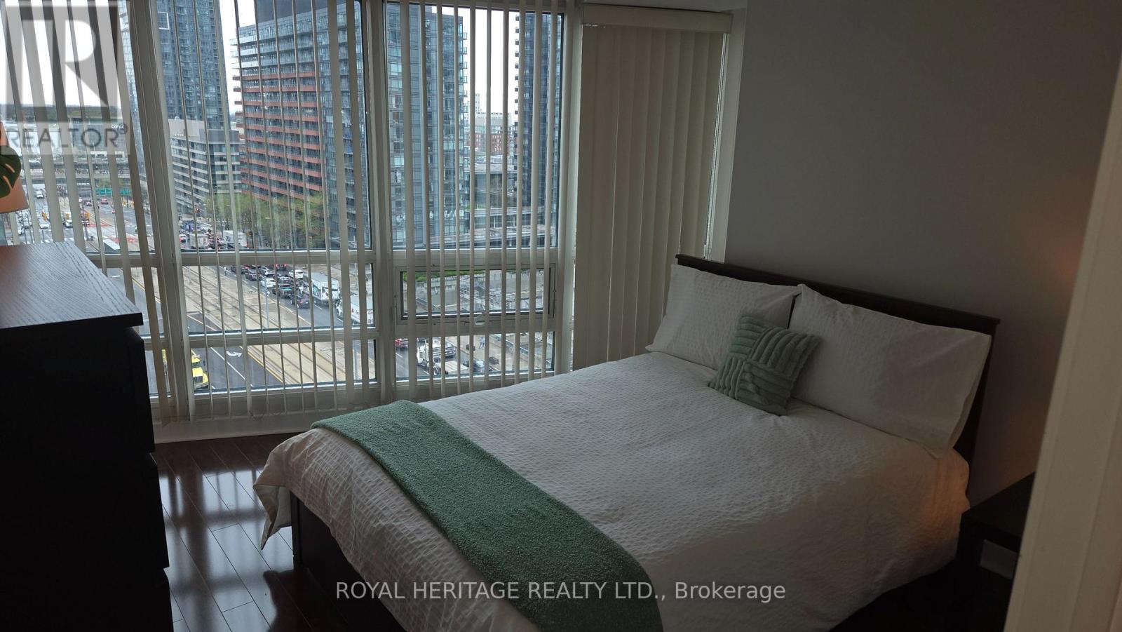 1502 - 397 Front Street, Toronto, Ontario  M5V 3S1 - Photo 20 - C13102018