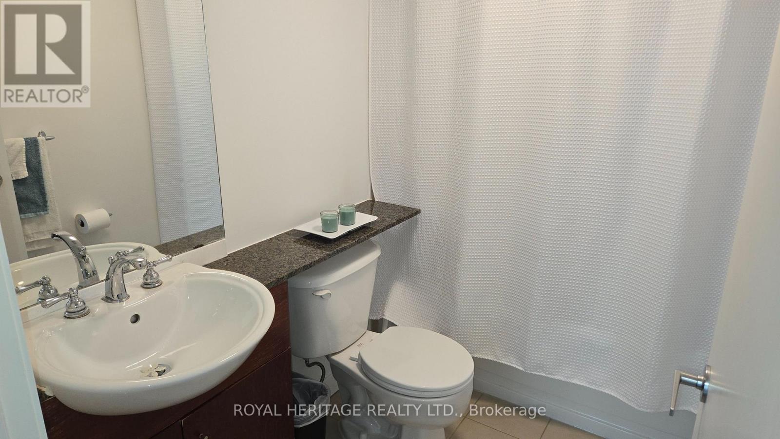 1502 - 397 Front Street, Toronto, Ontario  M5V 3S1 - Photo 21 - C13102018
