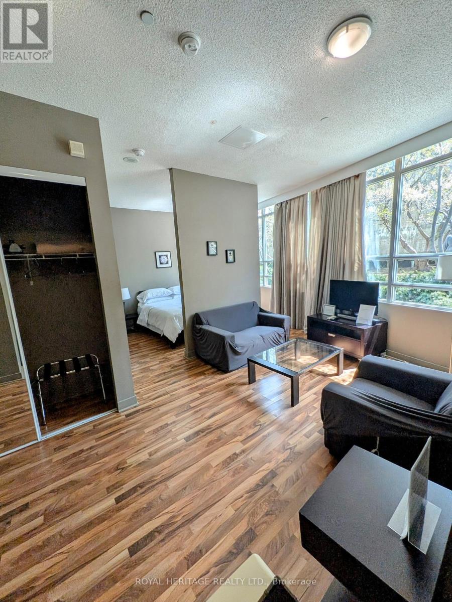 1502 - 397 Front Street, Toronto, Ontario  M5V 3S1 - Photo 34 - C13102018