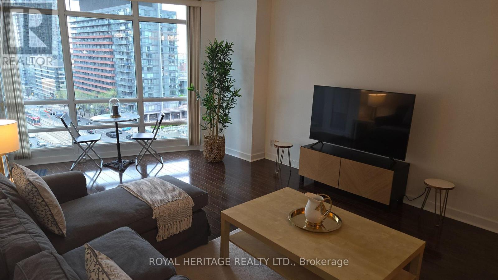 1502 - 397 Front Street, Toronto, Ontario  M5V 3S1 - Photo 5 - C13102018