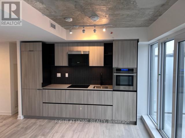 1302 - 2 Augusta Avenue, Toronto, Ontario  M5V 0T3 - Photo 13 - C13102126