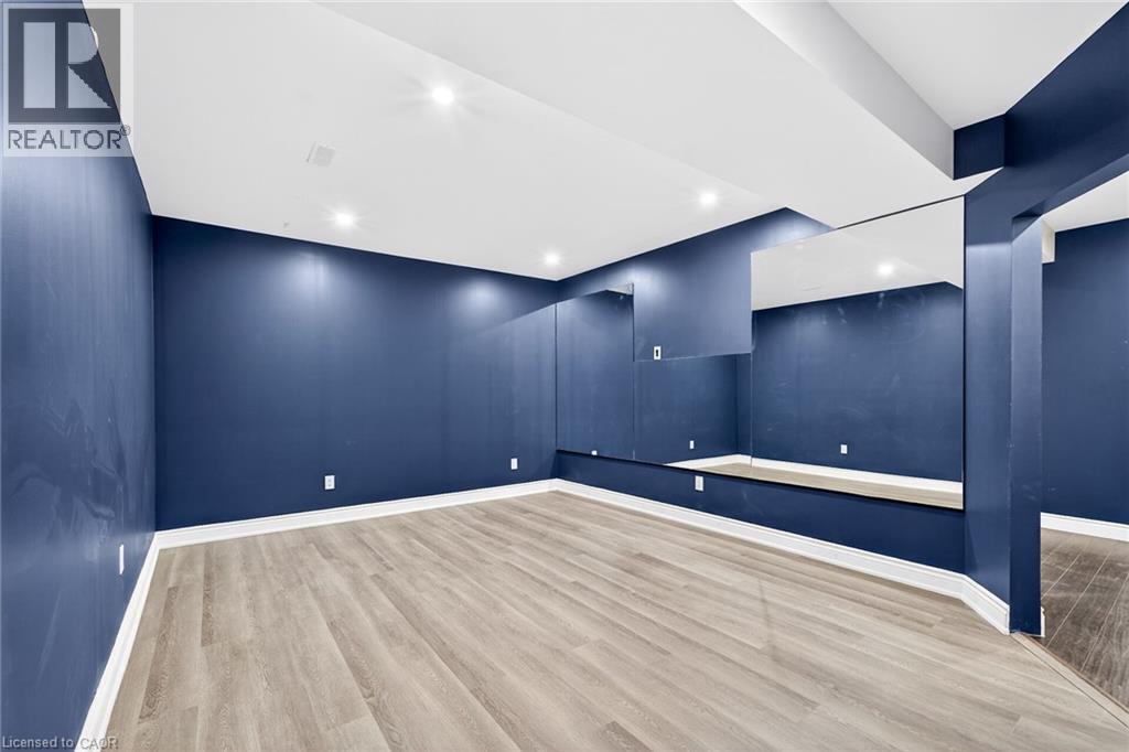 775 King Road, Burlington, Ontario  L7T 3K7 - Photo 40 - 40824676