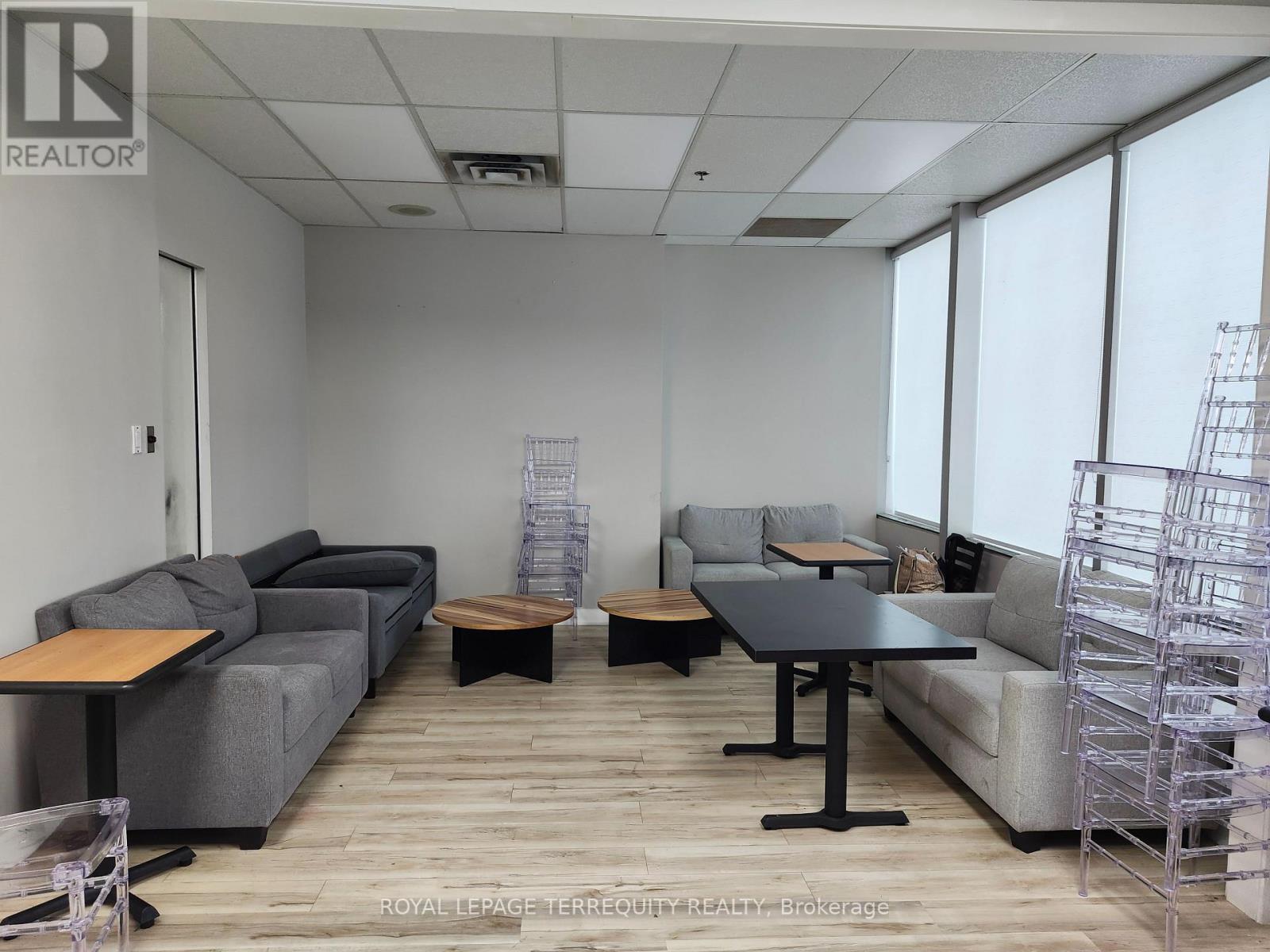 1 - 1370 Birchmount Road, Toronto, Ontario  M1P 2E3 - Photo 10 - E13101842
