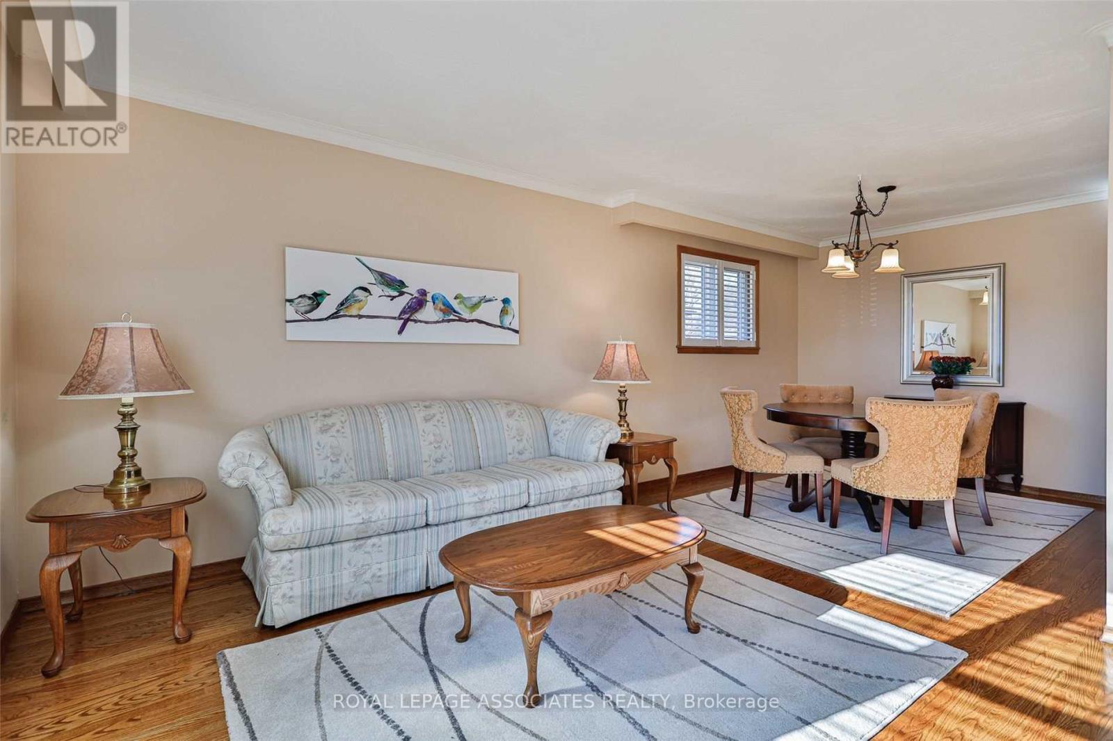 Main - 166 Lynnbrook Drive, Toronto, Ontario  M1H 2N5 - Photo 3 - E13102002