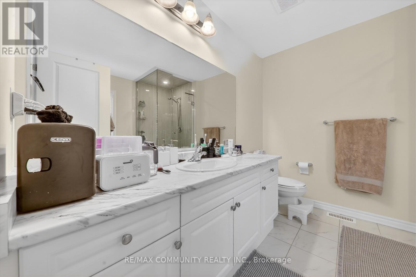 2725 Sapphire Drive, Pickering, Ontario  L1X 0G3 - Photo 22 - E13102066