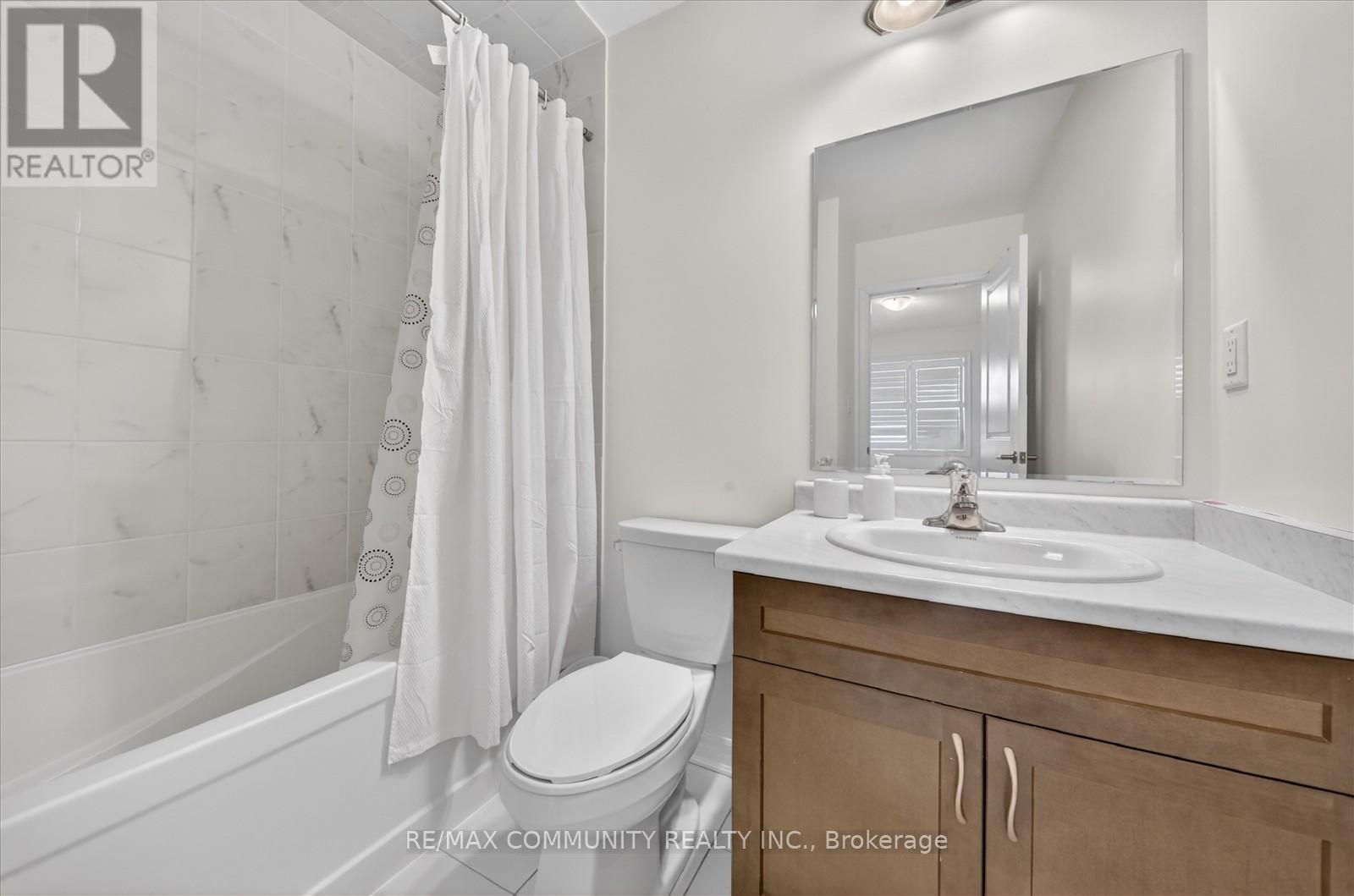 2725 Sapphire Drive, Pickering, Ontario  L1X 0G3 - Photo 32 - E13102066