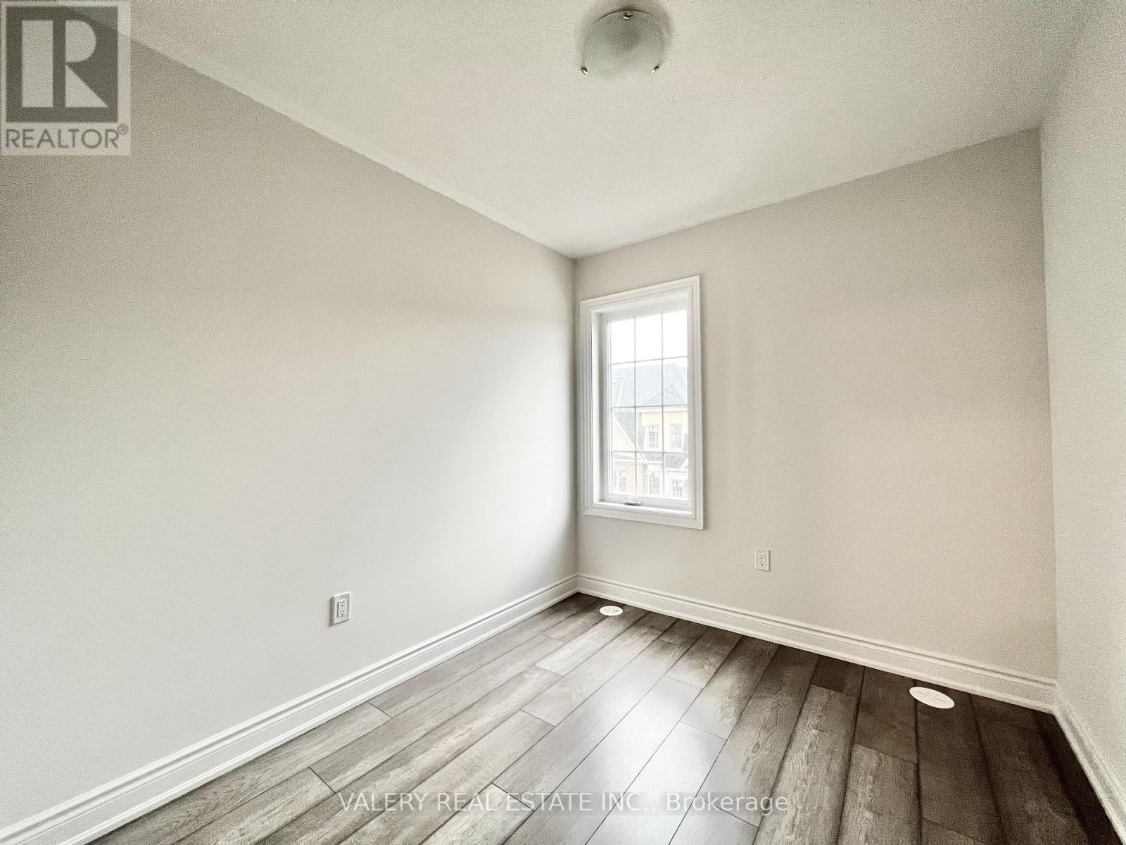 2667 Megdalen Path, Oshawa, Ontario  L1L 0R6 - Photo 5 - E13102082