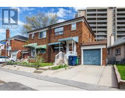 6 COSBURN AVENUE, Toronto, Ontario