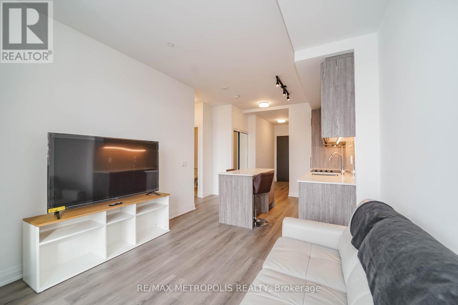 421 - 286 Main Street, Toronto, Ontario  M4C 0B3 - Photo 14 - E13102192