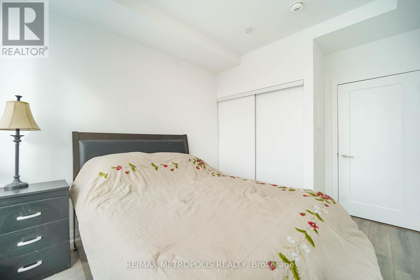421 - 286 Main Street, Toronto, Ontario  M4C 0B3 - Photo 17 - E13102192