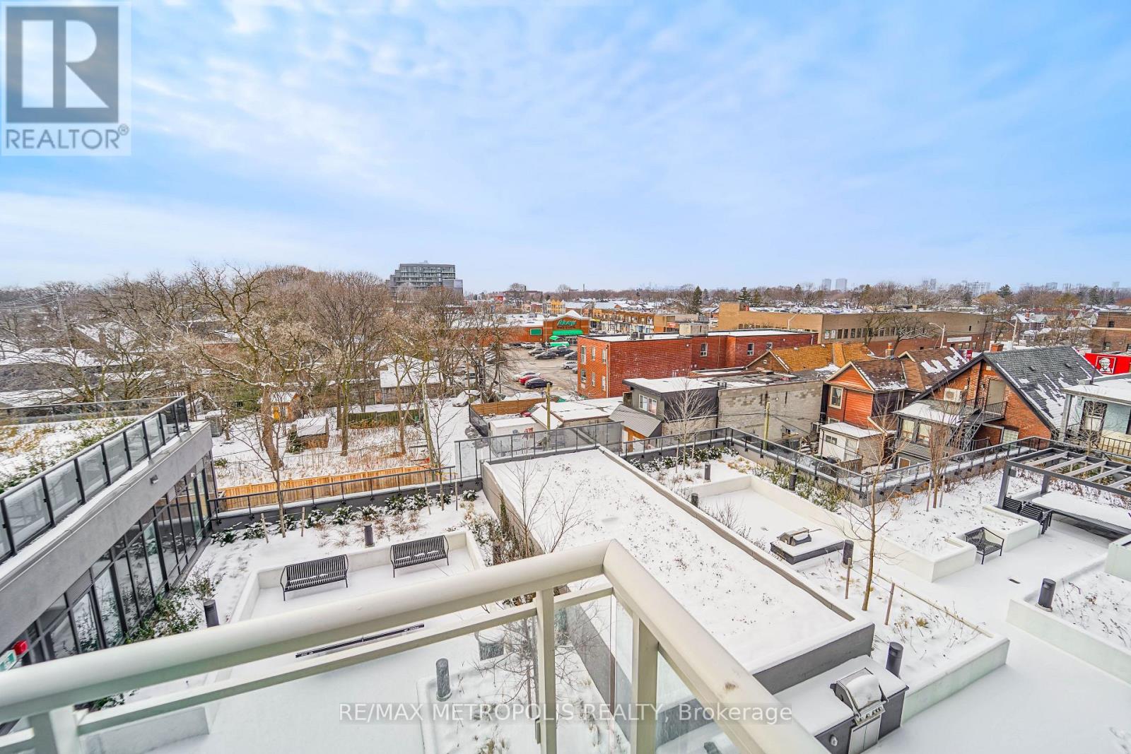 421 - 286 Main Street, Toronto, Ontario  M4C 0B3 - Photo 23 - E13102192