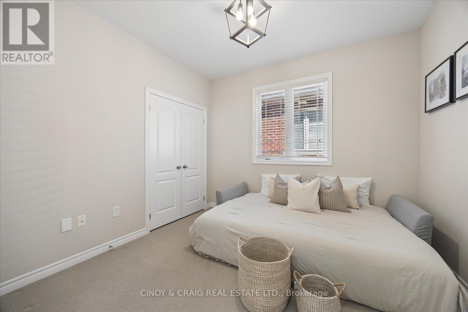 47 Gordon Cowling Street, Clarington, Ontario  L1E 0G7 - Photo 9 - E13102200