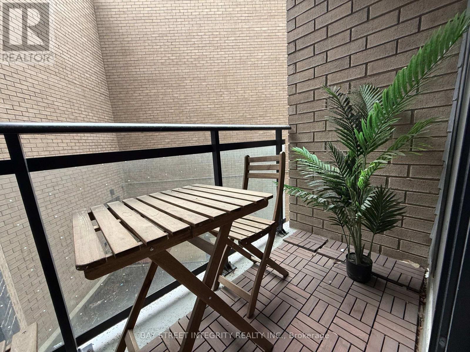 201 - 1 Falaise Road, Toronto, Ontario  M1E 0B9 - Photo 11 - E13102222