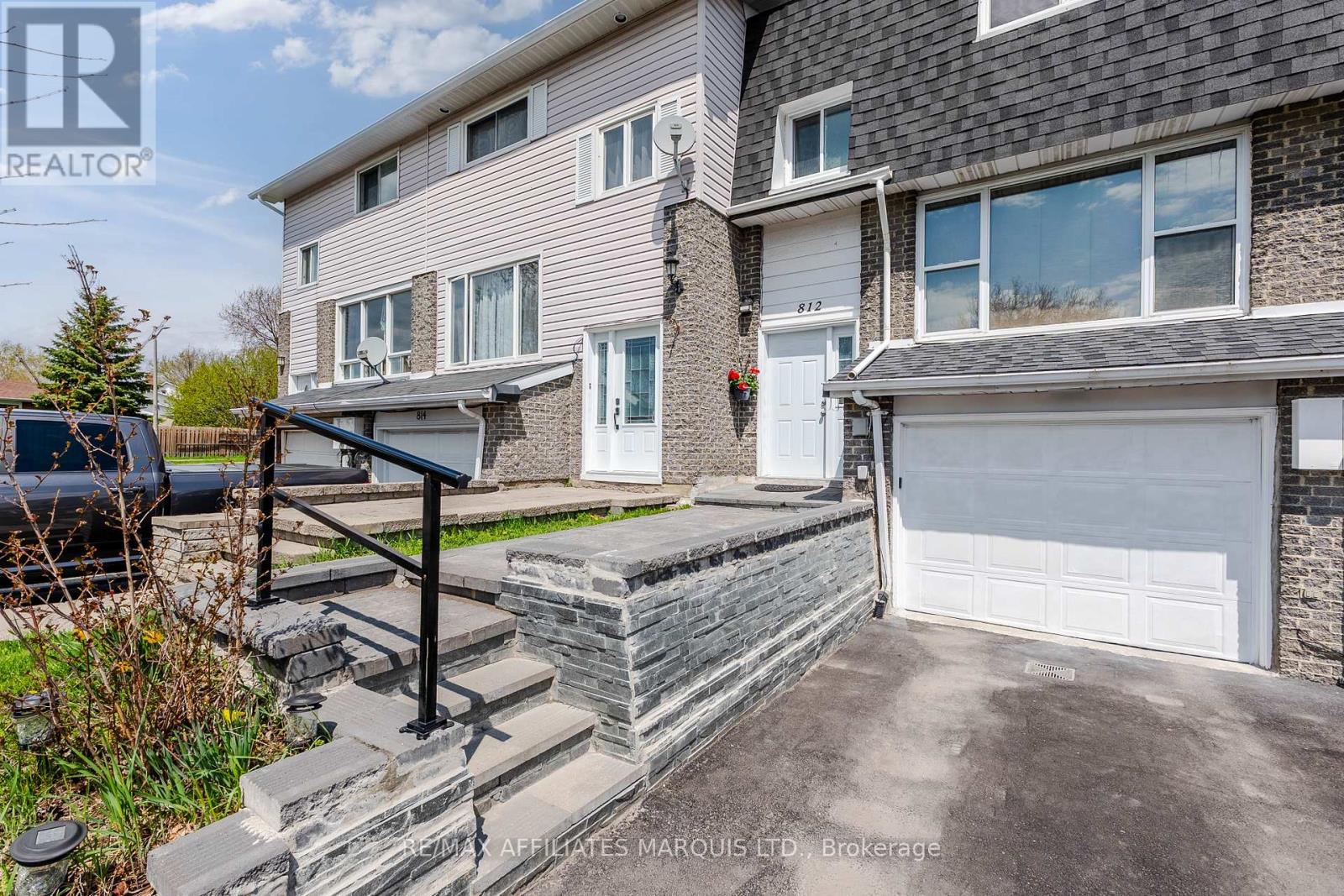 812 Glengarry Boulevard, Cornwall, Ontario  K6H 6E7 - Photo 3 - X13102030