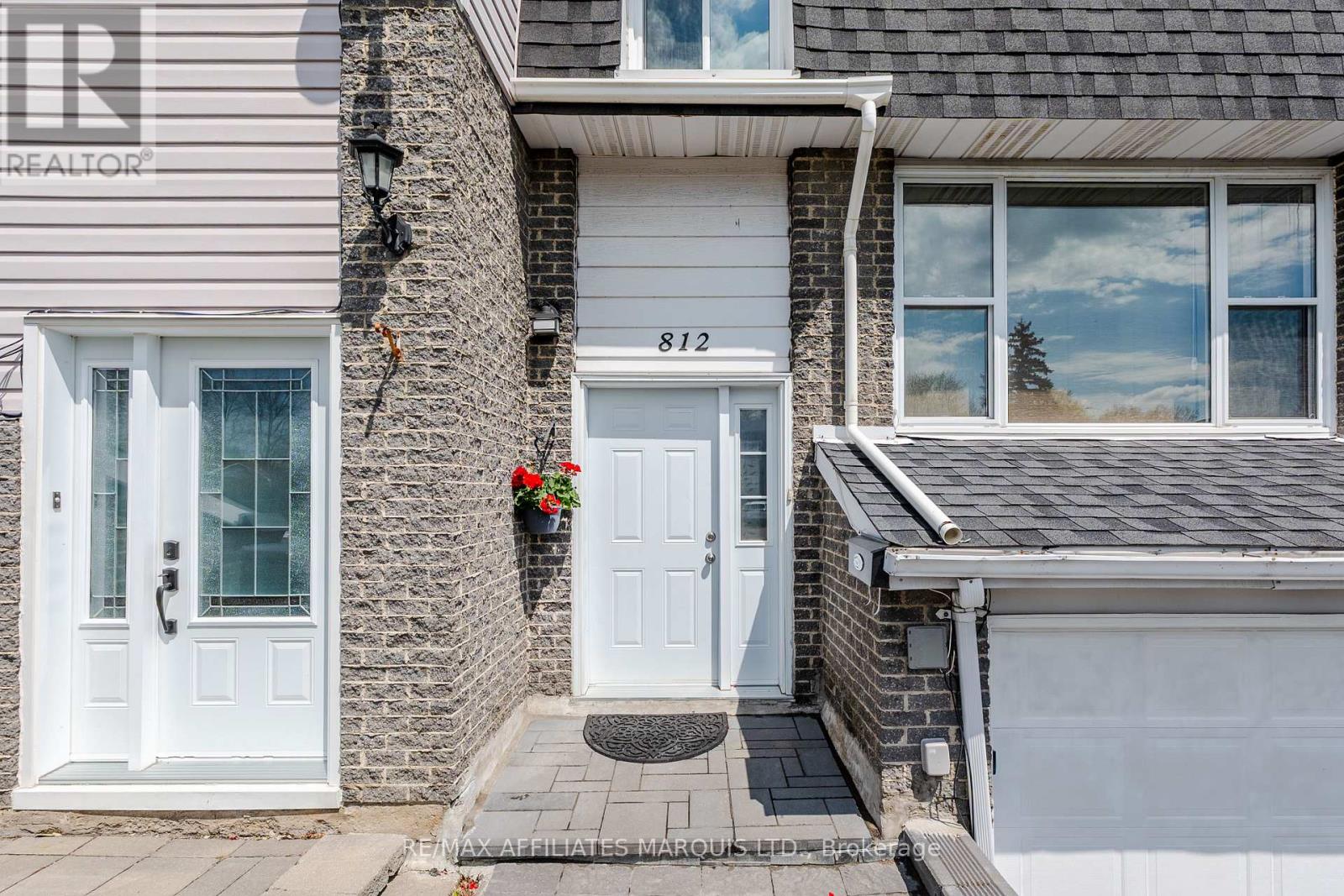 812 Glengarry Boulevard, Cornwall, Ontario  K6H 6E7 - Photo 5 - X13102030