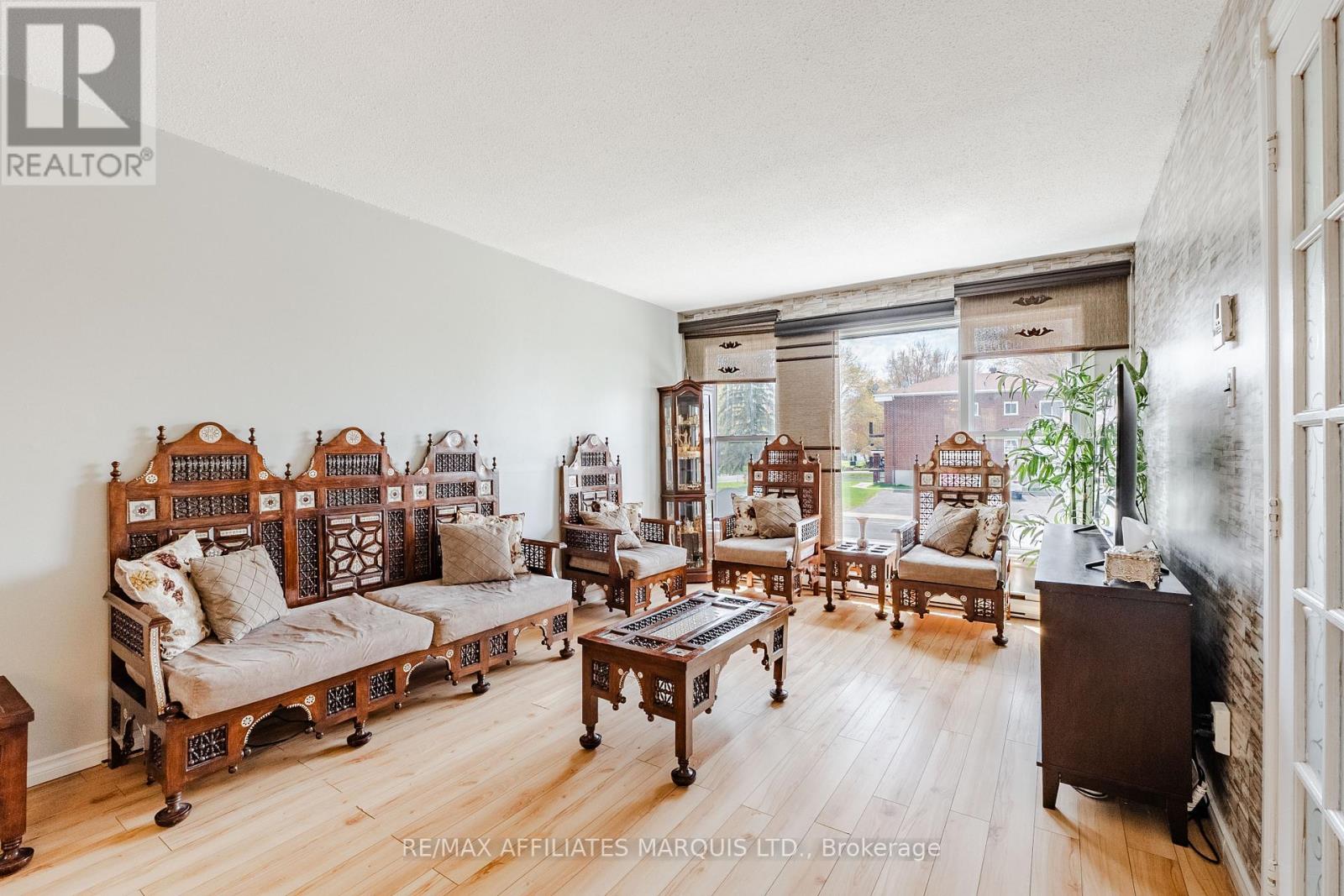 812 Glengarry Boulevard, Cornwall, Ontario  K6H 6E7 - Photo 8 - X13102030