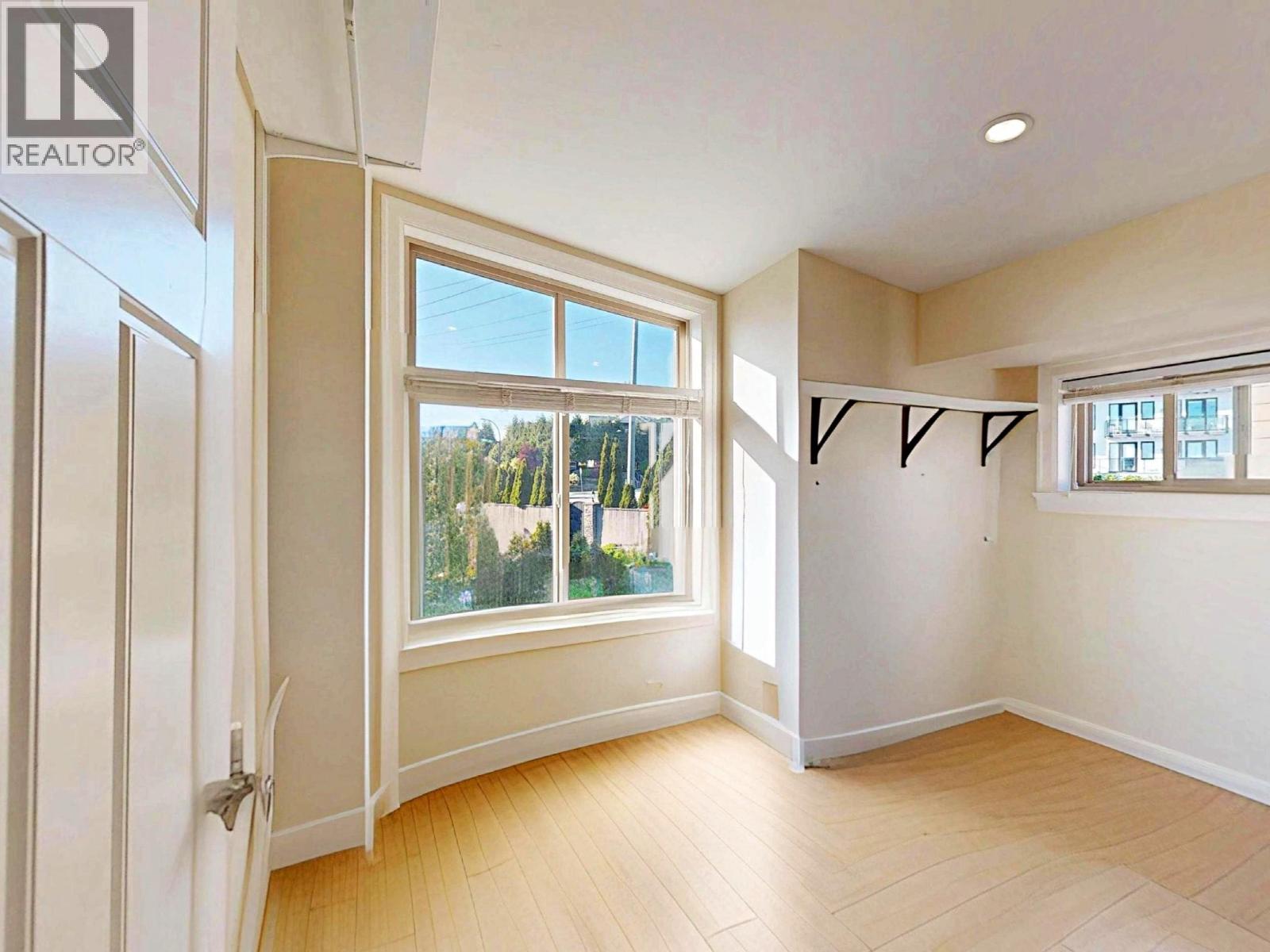 7377 Stride Avenue, Burnaby, British Columbia  V3N 1V3 - Photo 28 - R3119153