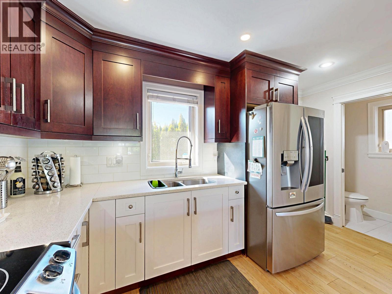 7377 Stride Avenue, Burnaby, British Columbia  V3N 1V3 - Photo 12 - R3119153