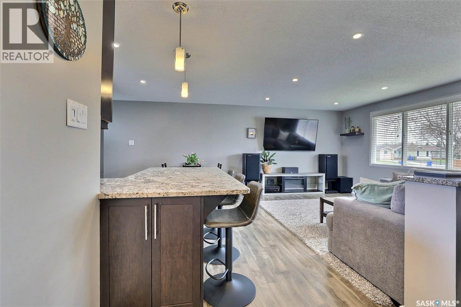 110 Fulton Drive, Regina, Saskatchewan  S4X 1G1 - Photo 9 - SK035378