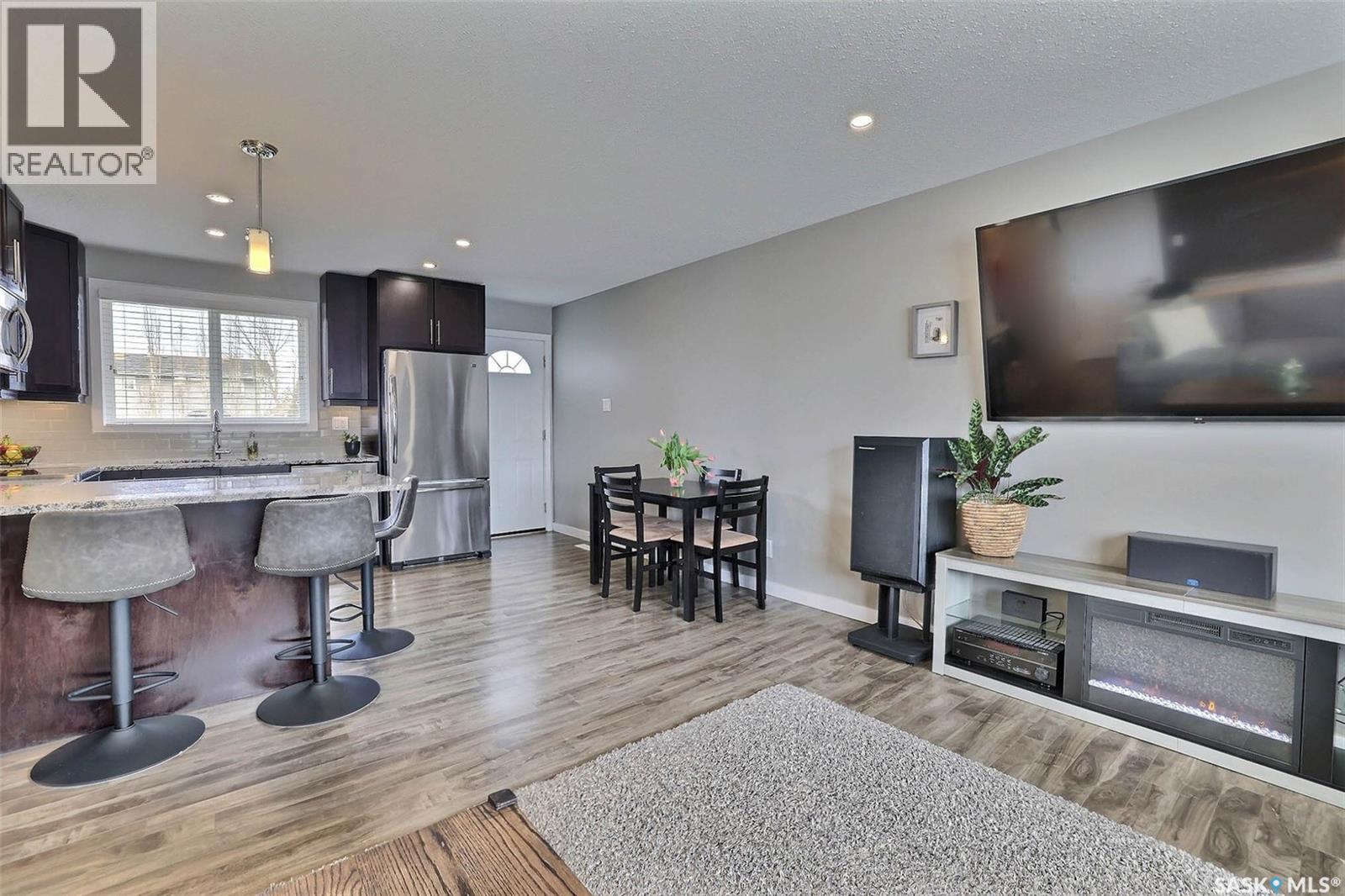 110 Fulton Drive, Regina, Saskatchewan  S4X 1G1 - Photo 5 - SK035378