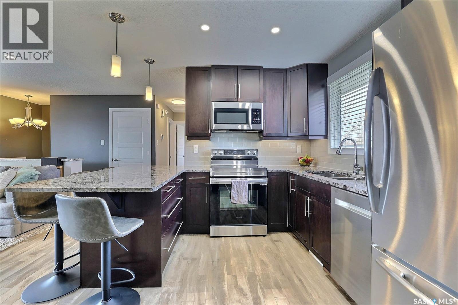 110 Fulton Drive, Regina, Saskatchewan  S4X 1G1 - Photo 8 - SK035378