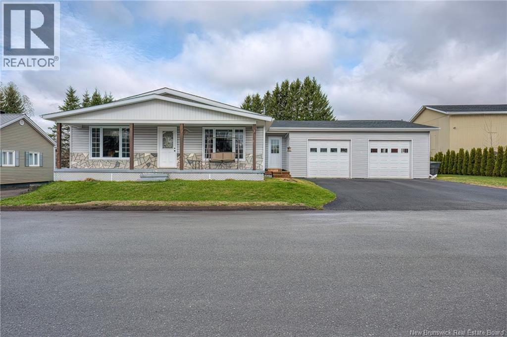 20 Scout Street, Grand Falls, New Brunswick  E3Y 1B1 - Photo 2 - NB139085