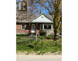 30 DUNNING AVENUE, Aurora, Ontario
