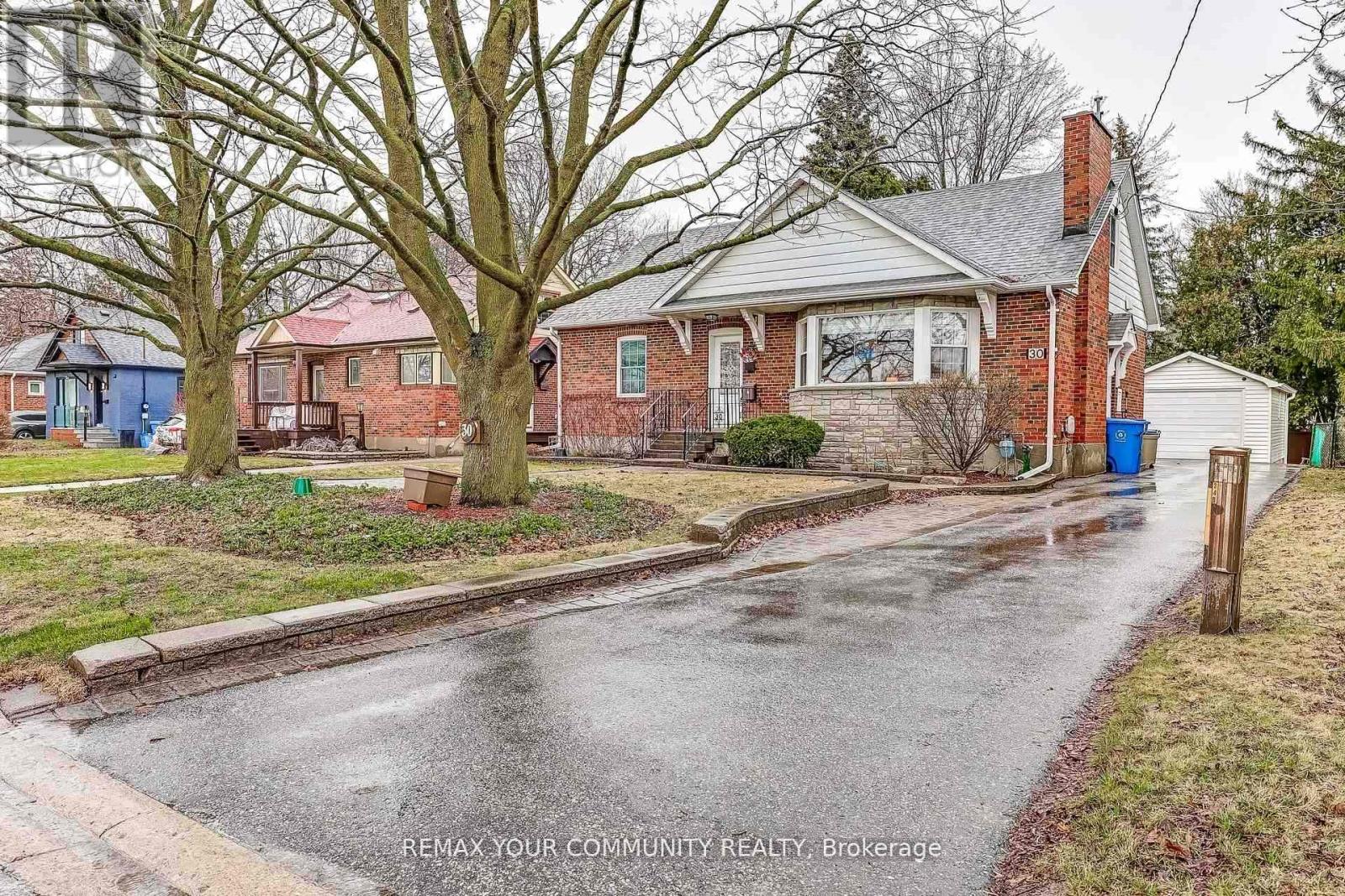 30 Dunning Avenue, Aurora, Ontario  L4G 6H7 - Photo 3 - N13023846