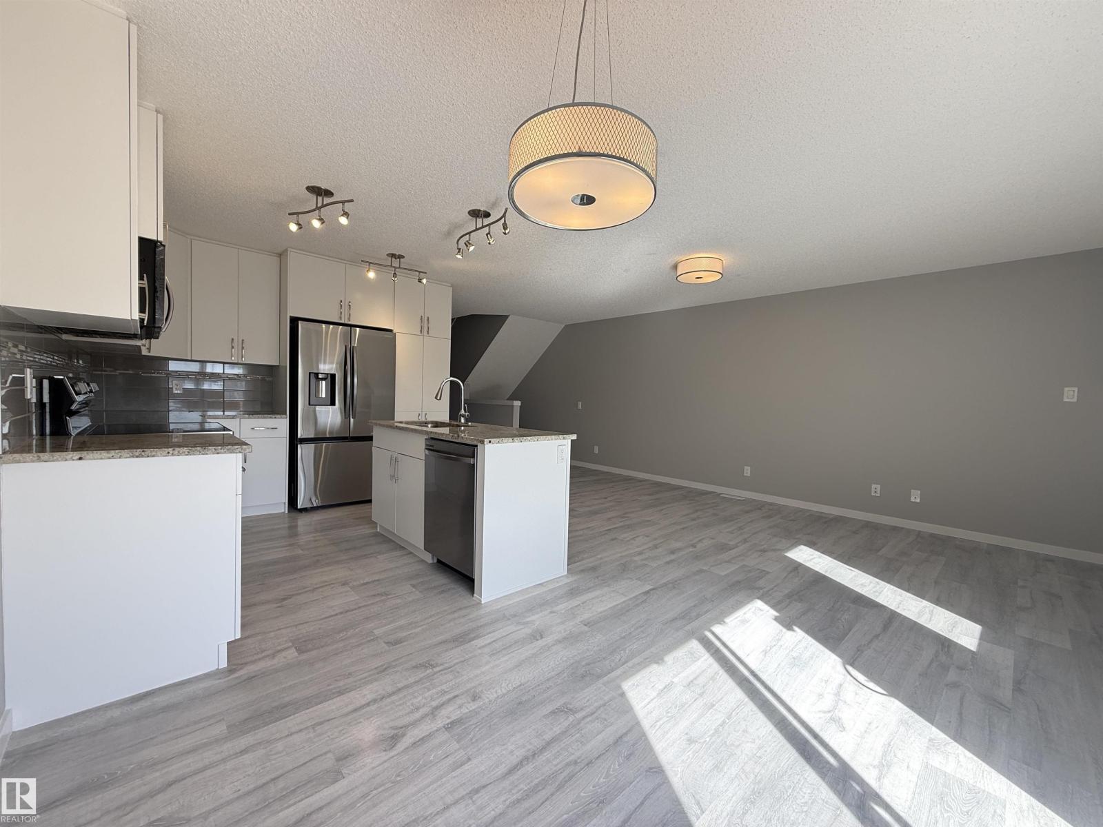 12613 45 St Nw, Edmonton, Alberta  T5A 1L3 - Photo 6 - E4486546