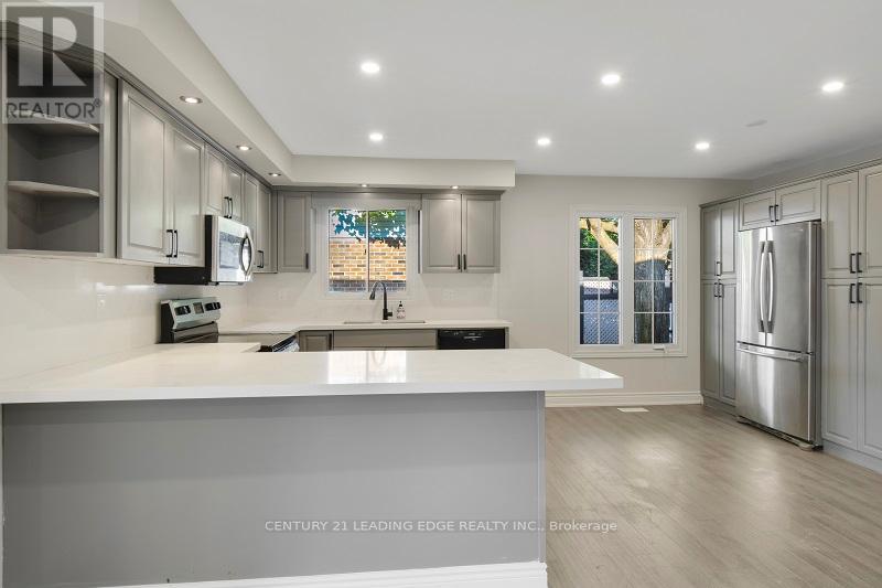 6671 Main Street, Whitchurch-Stouffville, Ontario  L4A 6B3 - Photo 6 - N13101856