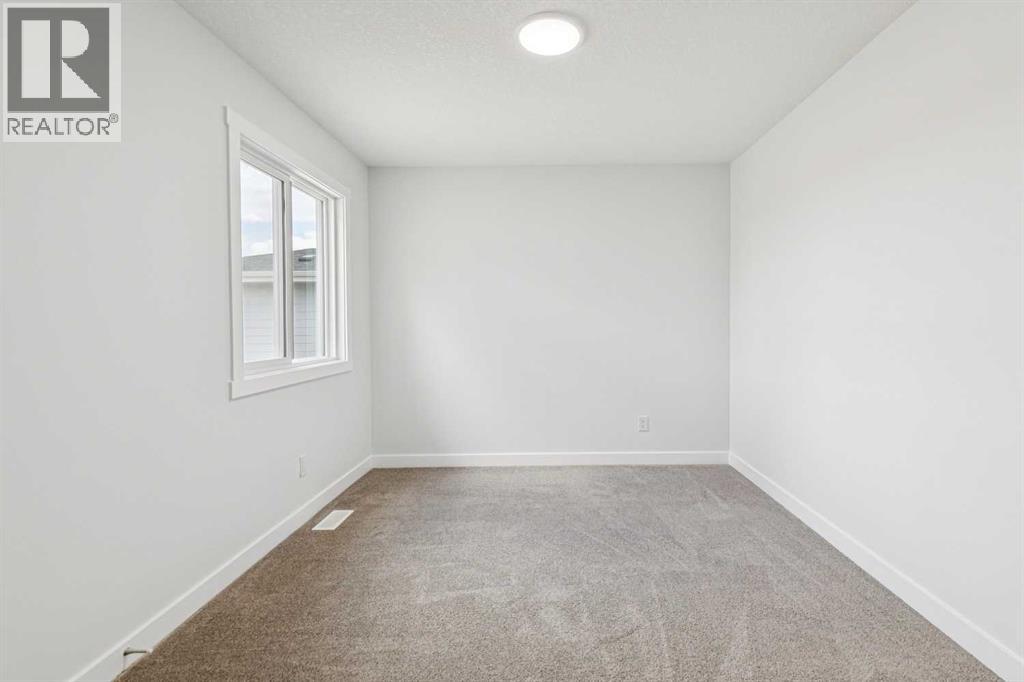 10 Quartz Gate, Balzac, Alberta  T4B 5T7 - Photo 32 - A2308649