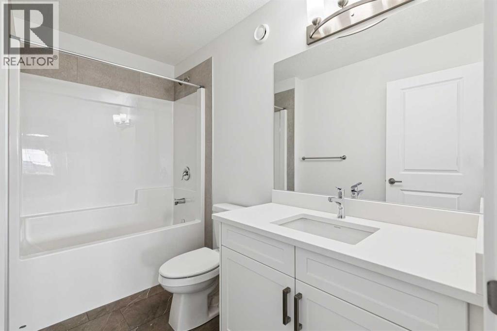 10 Quartz Gate, Balzac, Alberta  T4B 5T7 - Photo 33 - A2308649