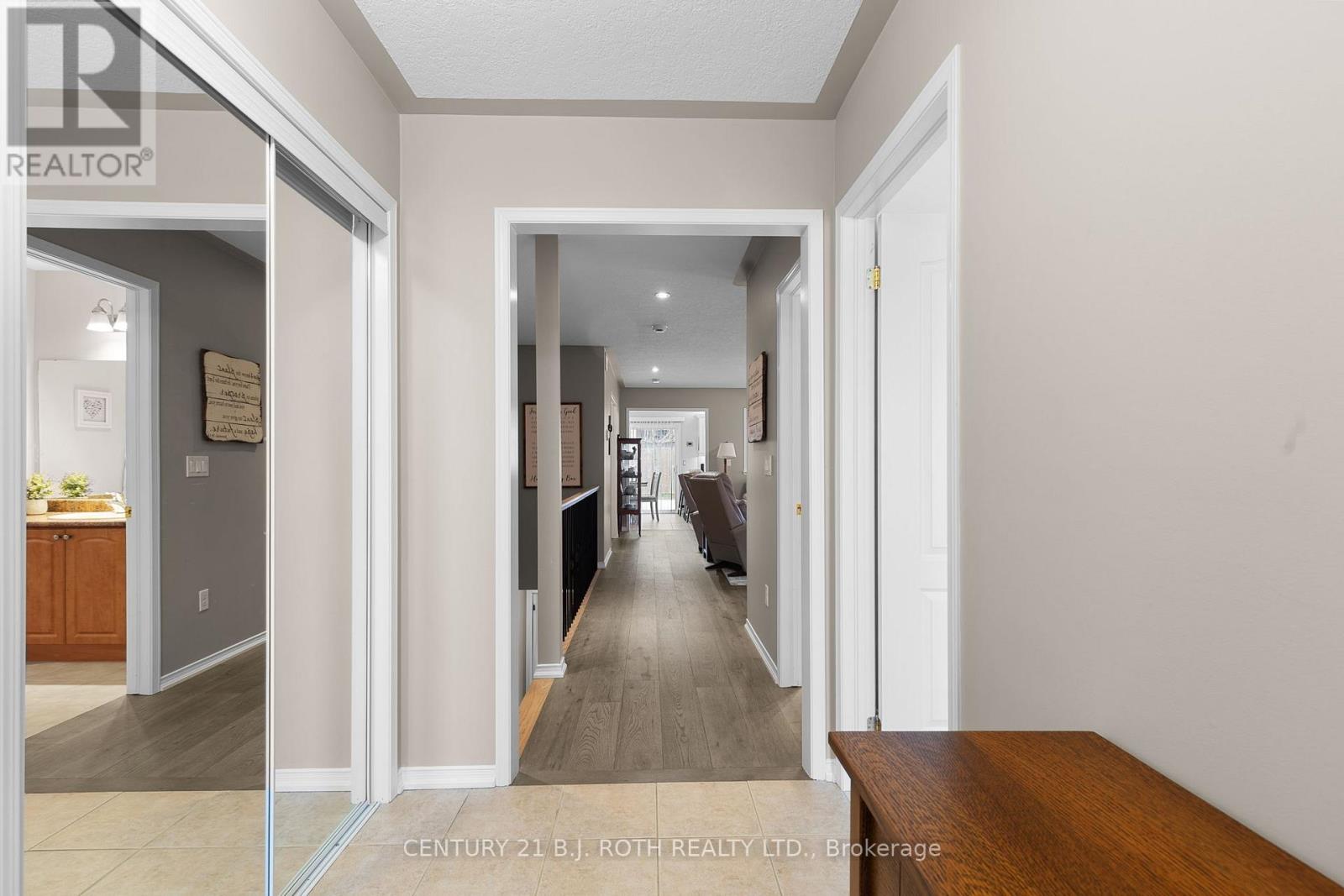 3028 Emperor Drive, Orillia, Ontario  L3V 0A4 - Photo 3 - S13101922