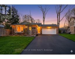 10 FORESTVIEW PLACE, Barrie, Ontario