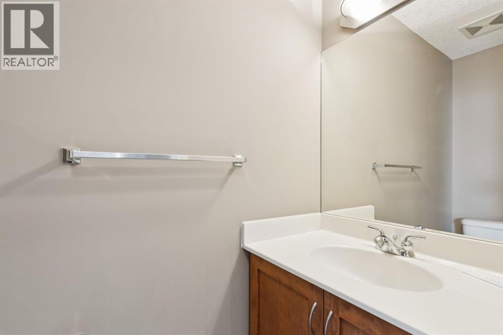 108, 990 Centre Avenue NE, Calgary, Alberta  T2E 2M9 - Photo 21 - A2308455