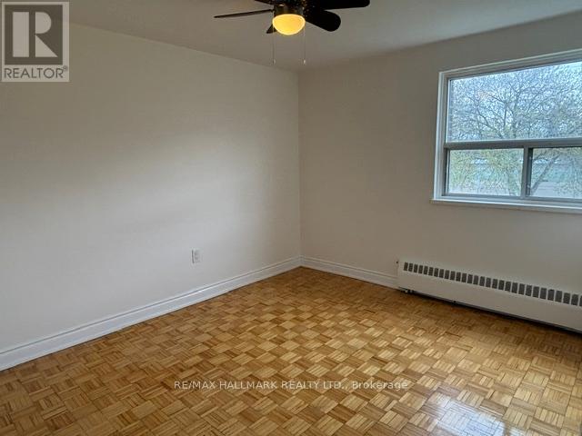 2-201 - 515 North Service Road, Mississauga, Ontario  L5A 1B3 - Photo 7 - W13101820