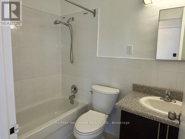 2-312 - 515 North Service Road, Mississauga, Ontario  L5A 1B3 - Photo 7 - W13101822