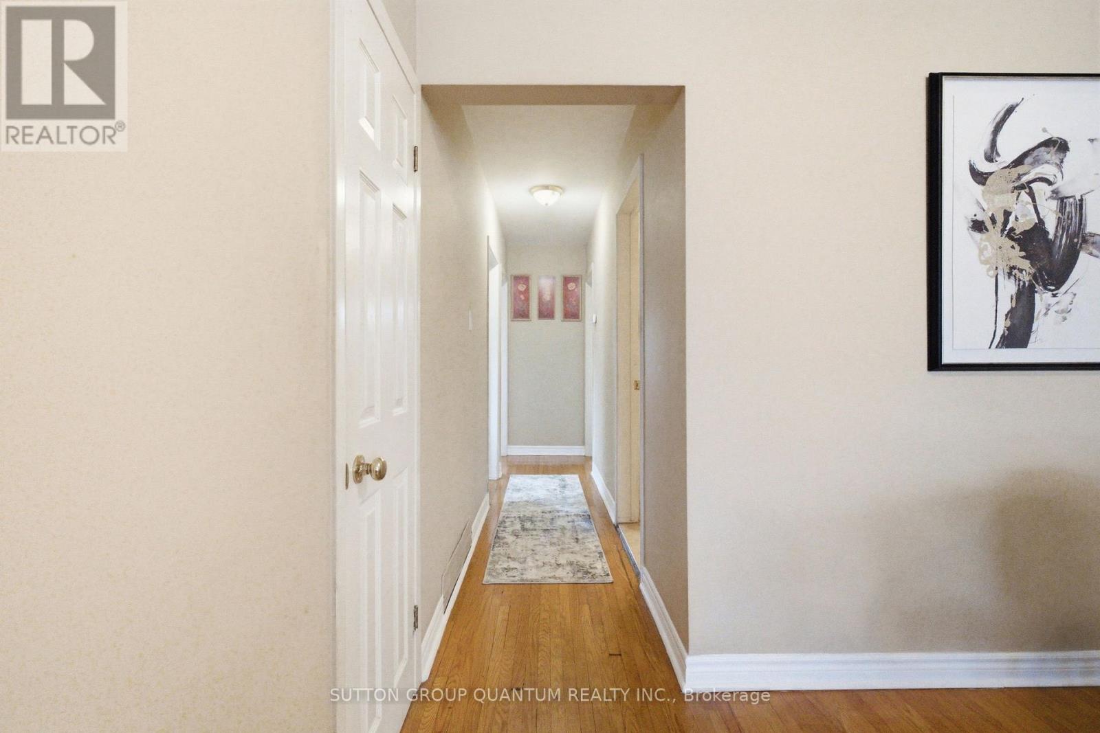 1257 Alexandra Avenue, Mississauga, Ontario  L5E 2A7 - Photo 15 - W13101824