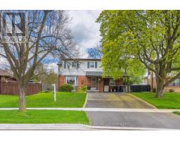 9 CRESTVIEW AVENUE, Brampton, Ontario