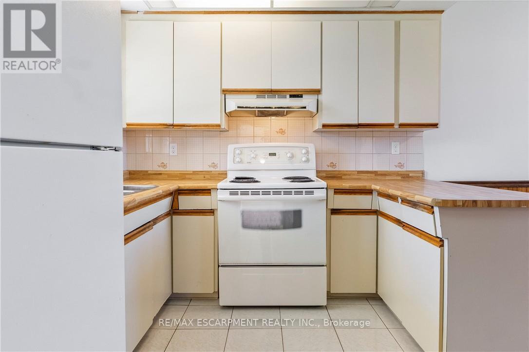 1193 Sixth Line, Oakville, Ontario  L6H 1W8 - Photo 14 - W13101966