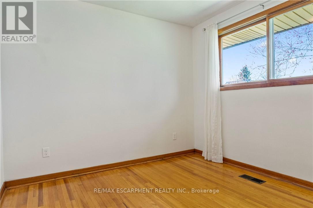 1193 Sixth Line, Oakville, Ontario  L6H 1W8 - Photo 25 - W13101966