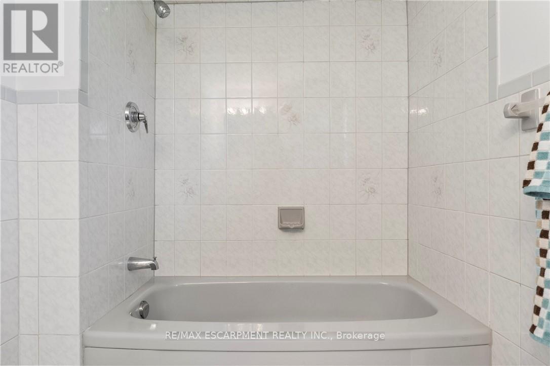 1193 Sixth Line, Oakville, Ontario  L6H 1W8 - Photo 30 - W13101966
