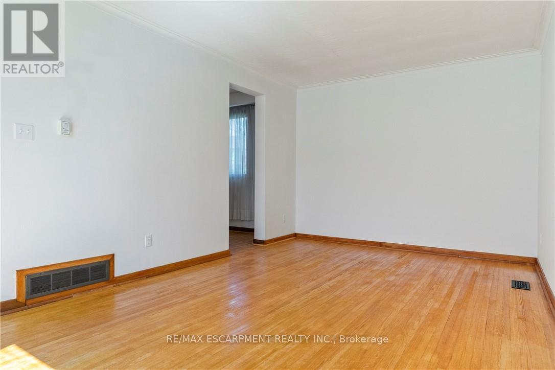 1193 Sixth Line, Oakville, Ontario  L6H 1W8 - Photo 8 - W13101966