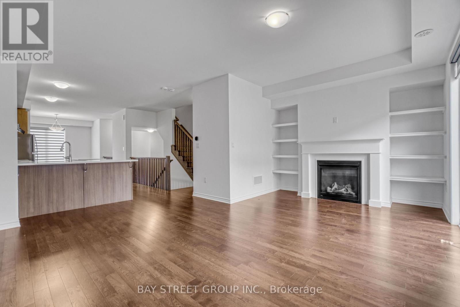 1375 Kaniv Street, Oakville, Ontario  L6M 5P3 - Photo 10 - W13101988