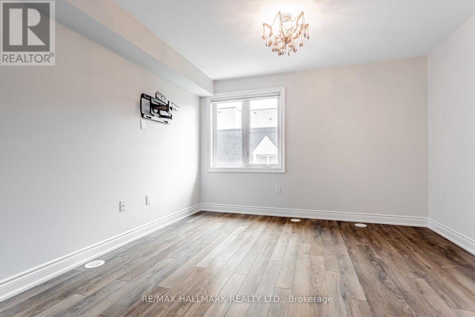 224 - 380 Hopewell Avenue, Toronto, Ontario  M6E 2S2 - Photo 16 - W13102118