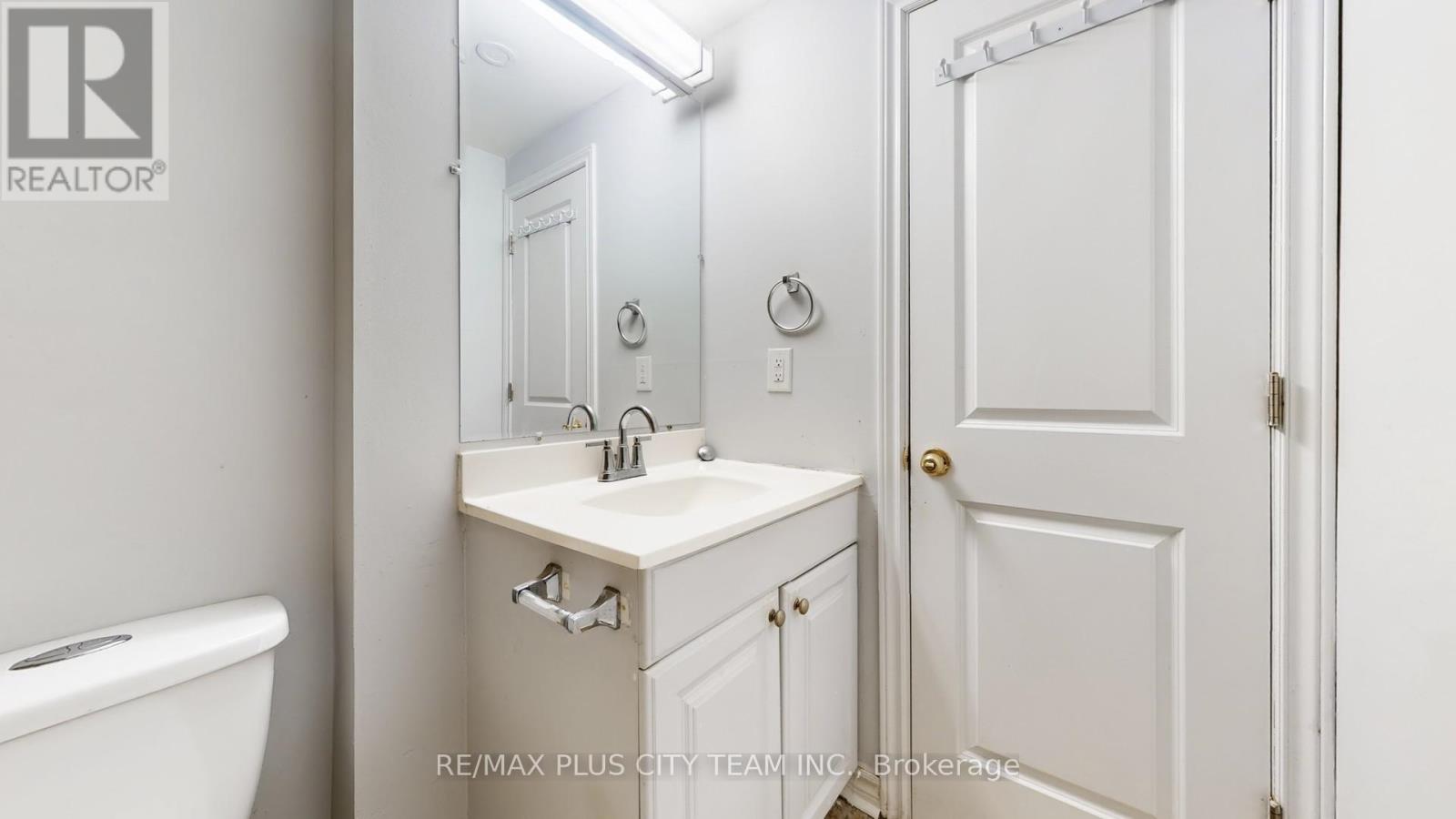 50 Darras Court, Brampton, Ontario  L6T 1W7 - Photo 31 - W13102134