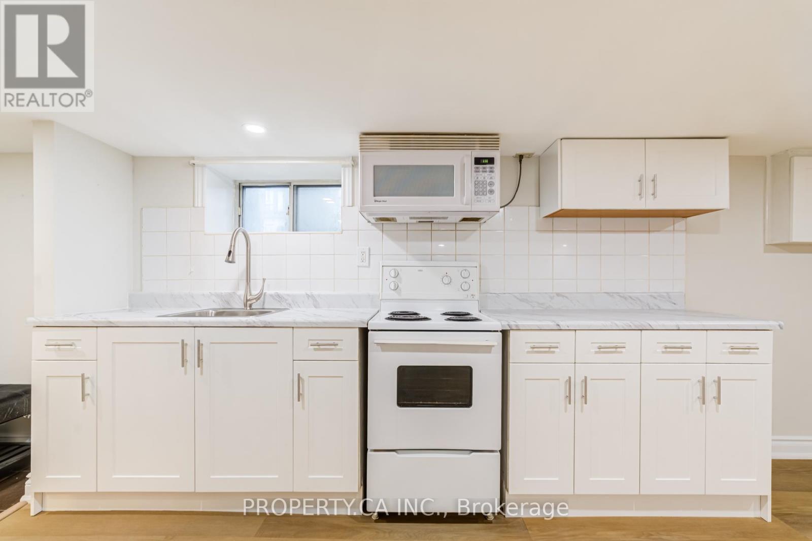 Basement - 242 Emerson Avenue, Toronto, Ontario M6H 3T6 - Photo 17 - W13102204