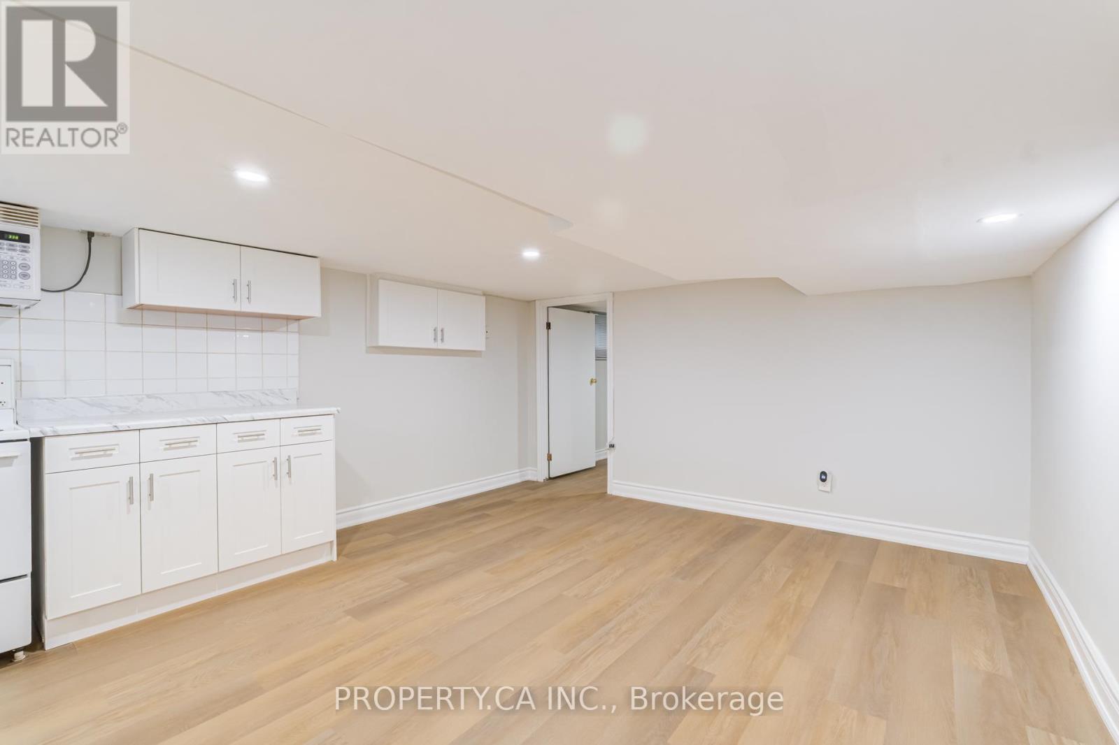 Basement - 242 Emerson Avenue, Toronto, Ontario M6H 3T6 - Photo 21 - W13102204