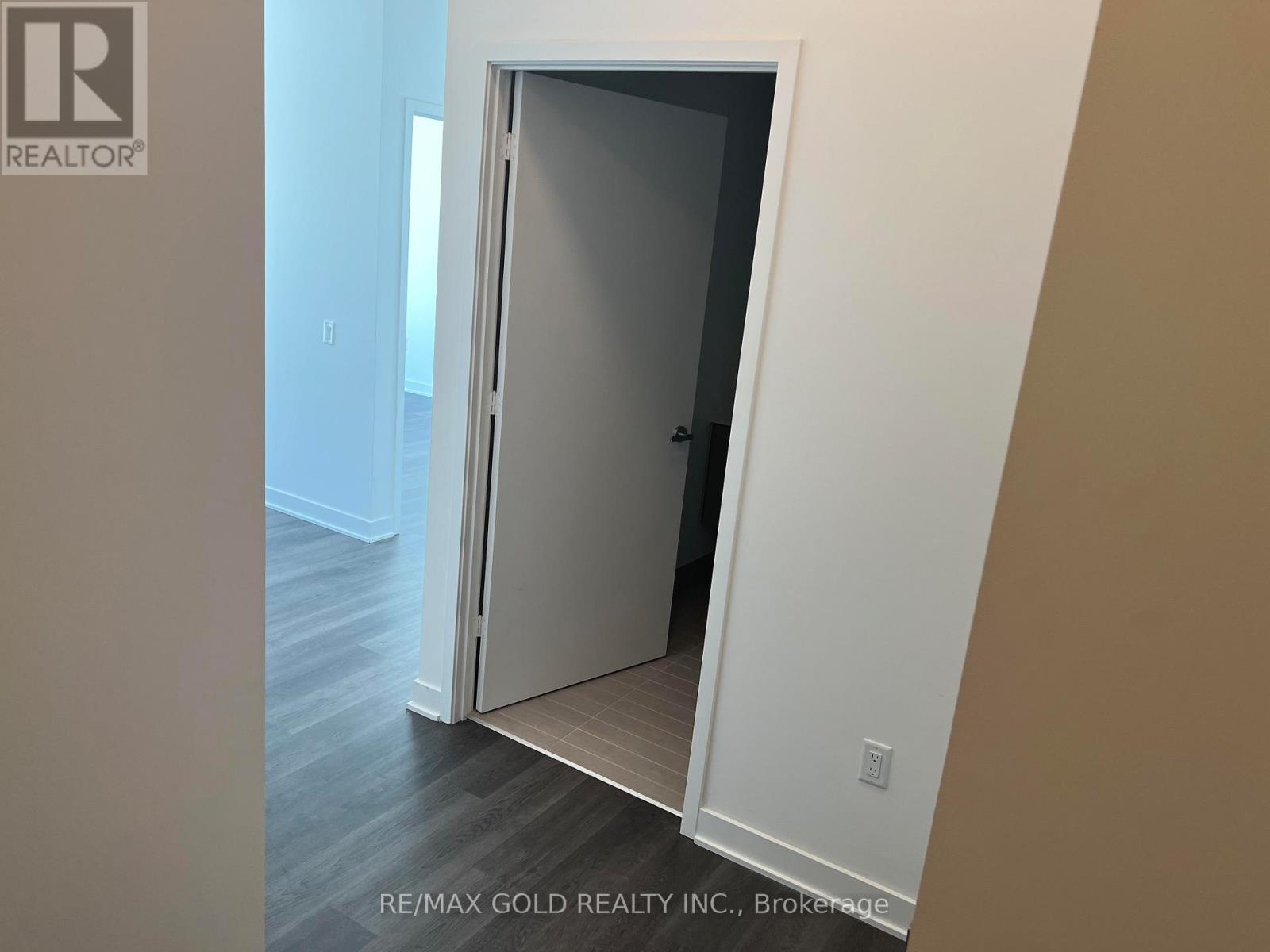 528 - 3900 Confederation Parkway, Mississauga, Ontario  L5B 0M3 - Photo 30 - W13102206