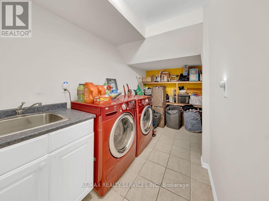 13 Mistycreek Crescent, Brampton, Ontario  L7A 3E8 - Photo 33 - W13102208